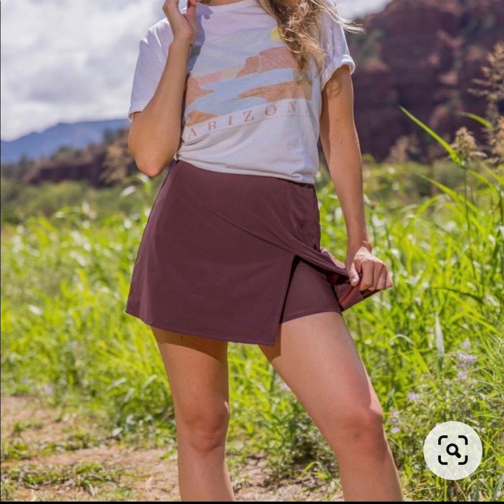 NWT Senita Momentum Skort size Small